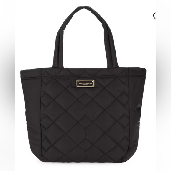 Marc Jacobs Quilted Nylon, Large, Soft Taupe - Picture 10 of 10